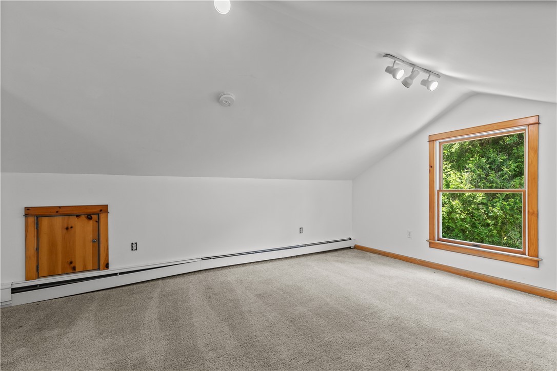 29 Willard Avenue