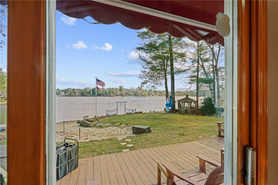 52 Coolridge Avenue