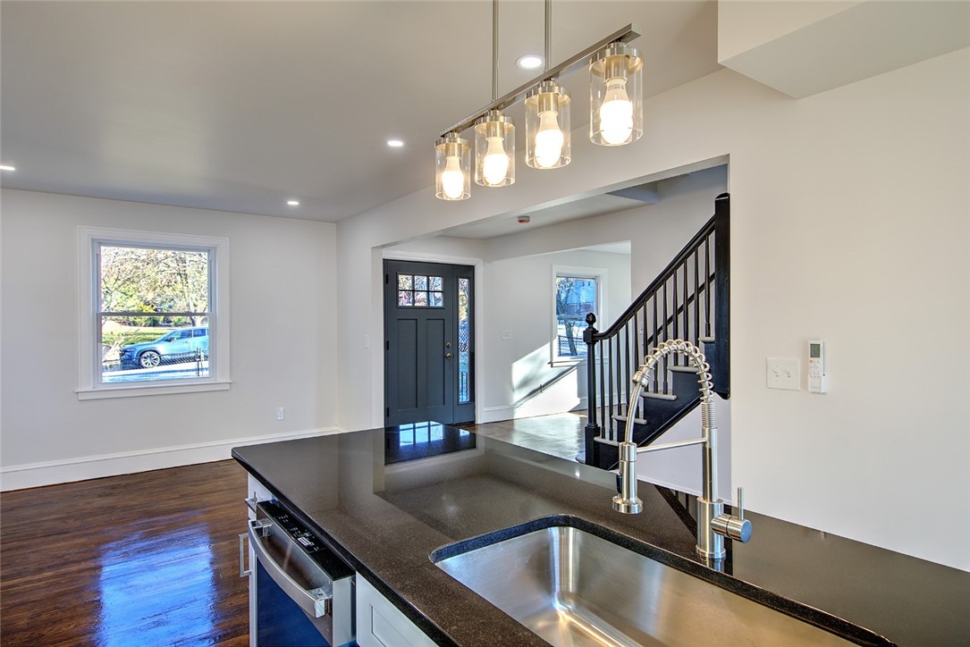 260 Camp Street