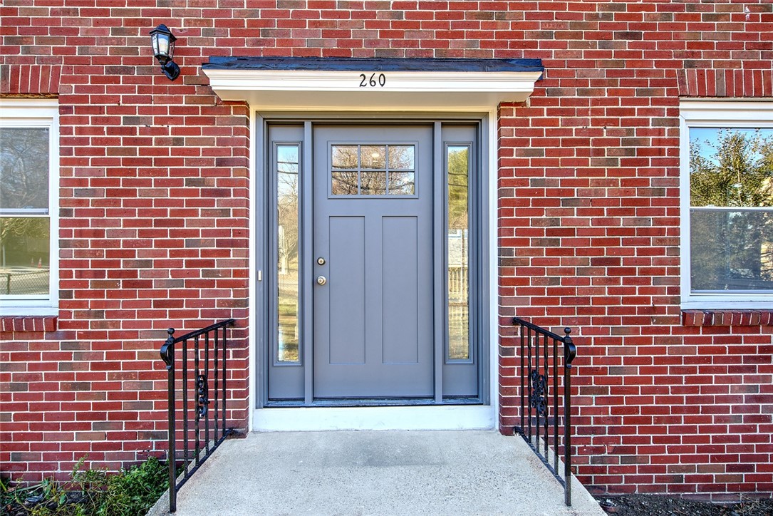 260 Camp Street