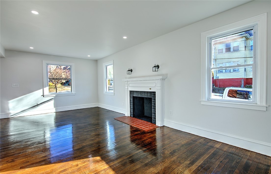 260 Camp Street