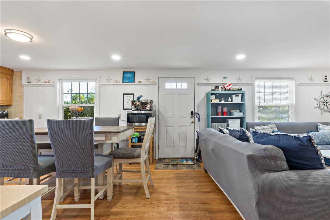 25 Green Meadow Drive