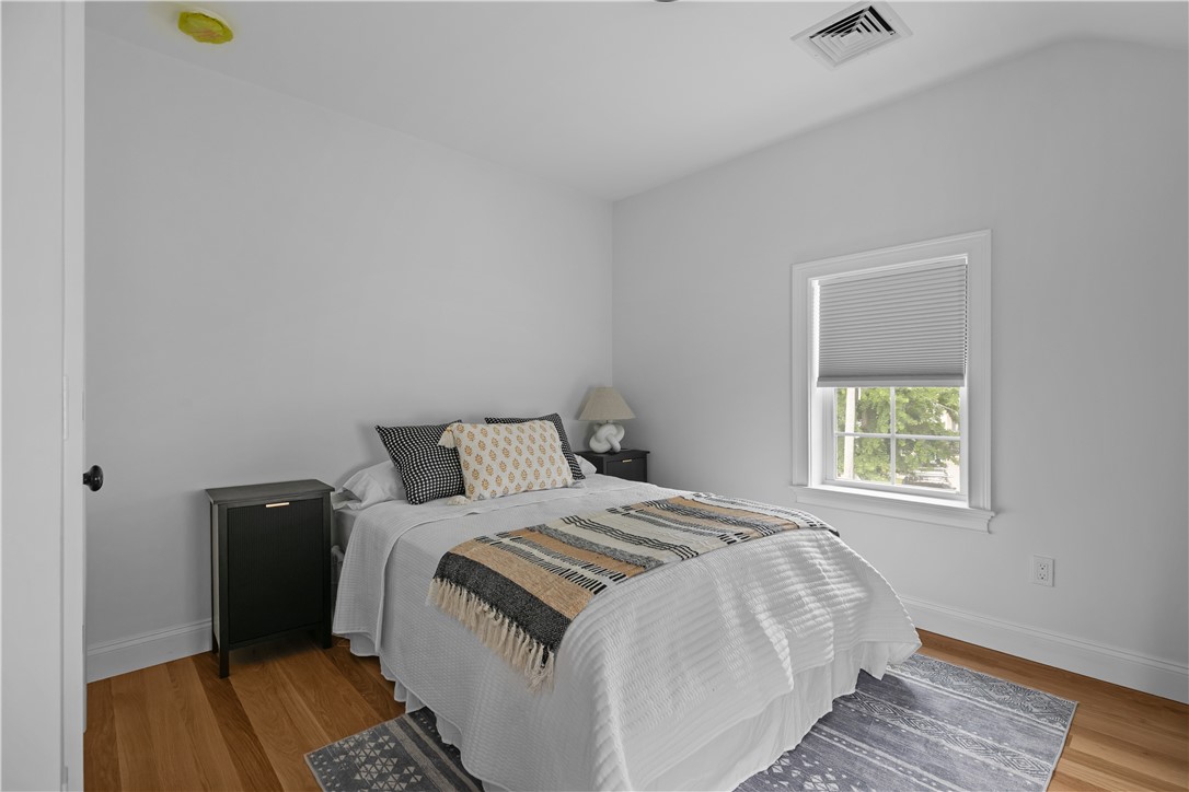 34 East Bowery Street