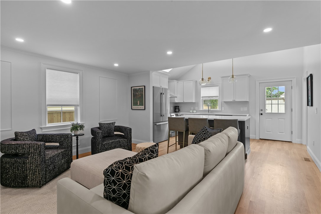 34 East Bowery Street