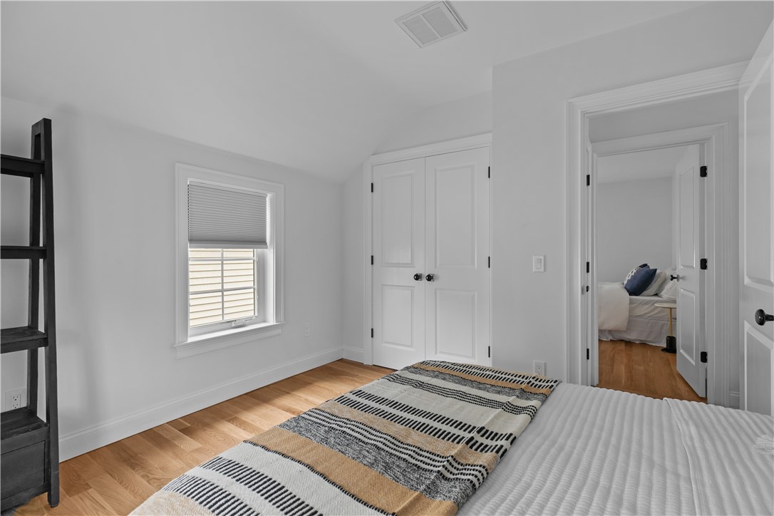 34 East Bowery Street