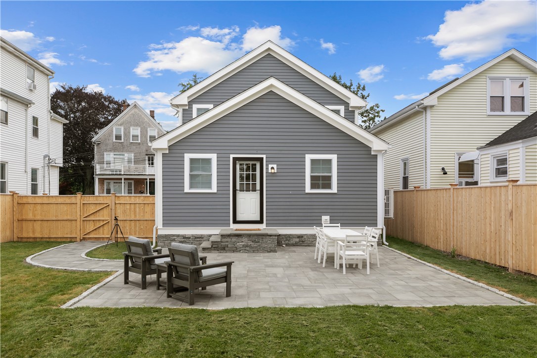 34 East Bowery Street