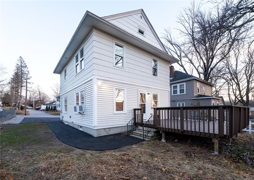 32 Hazard Street