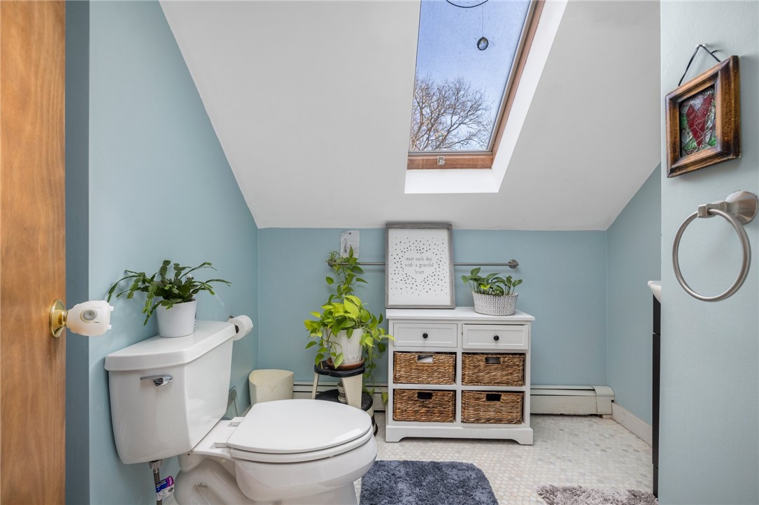 127 LITTLE REST Road