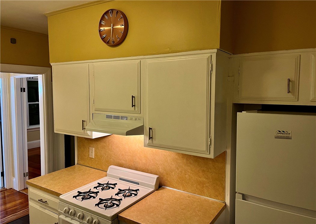 121 Rutherglen Avenue