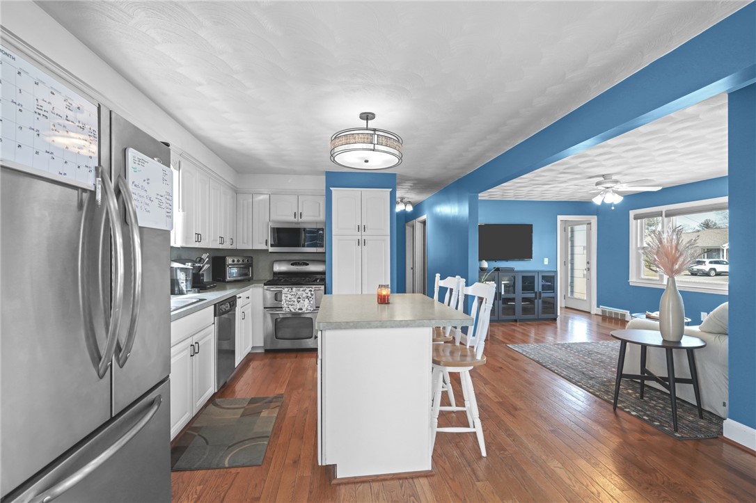 190 Pleasant View Avenue