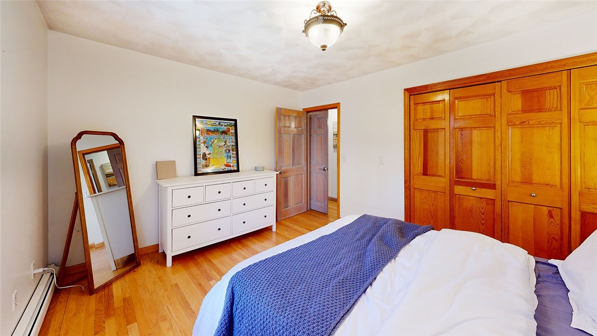 111 Lake Washington Drive