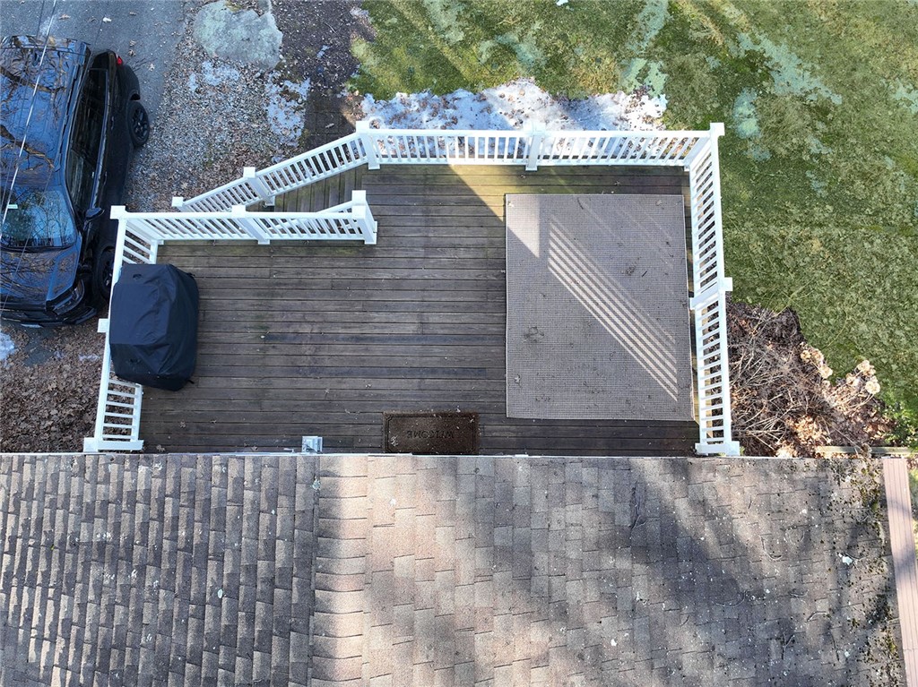 111 Lake Washington Drive