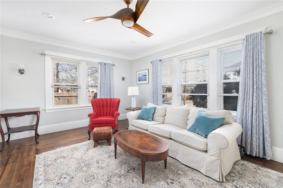 121 Evergreen Street