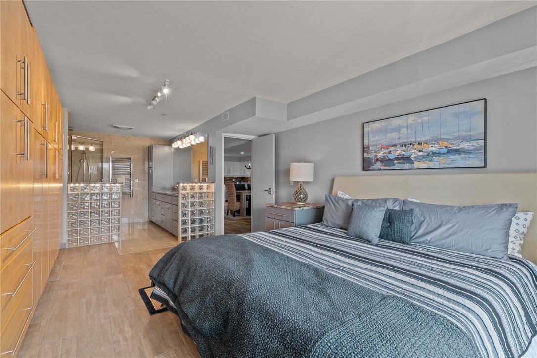 31 Coddington Wharf 13