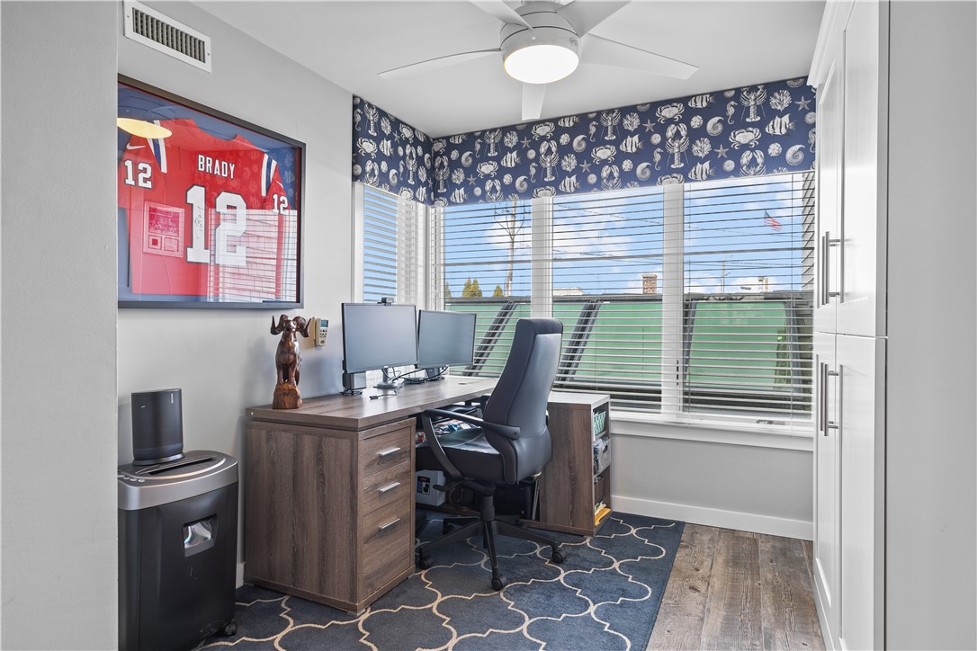 31 Coddington Wharf 13