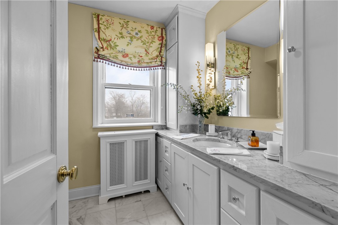 519 Bellevue Avenue 1W