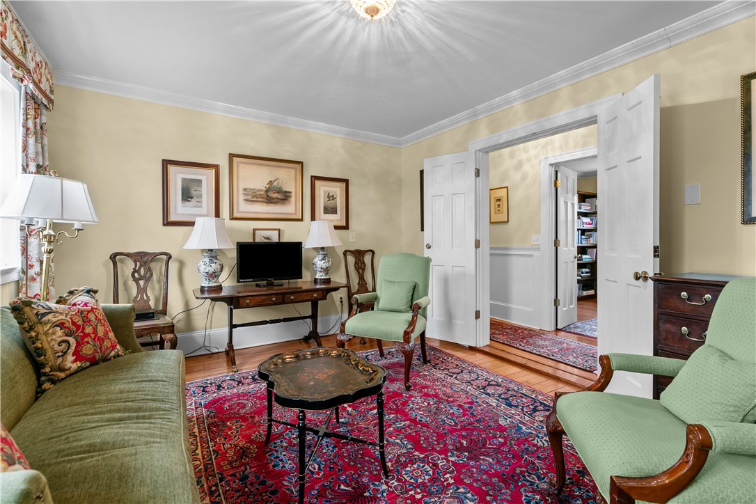 519 Bellevue Avenue 1W