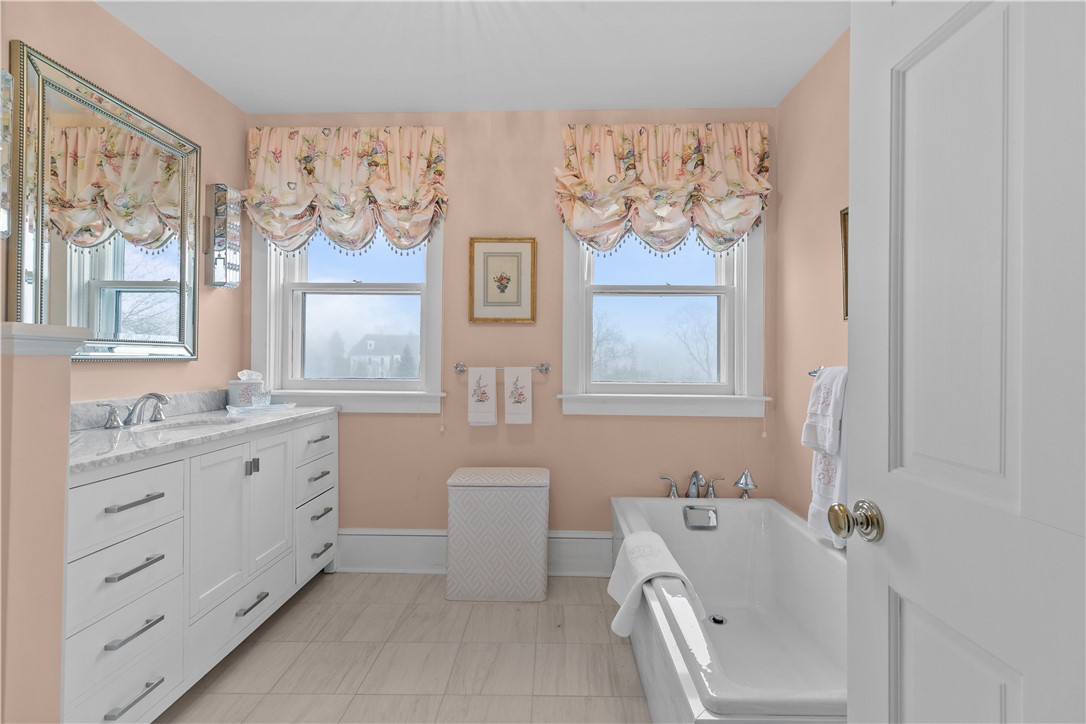 519 Bellevue Avenue 1W