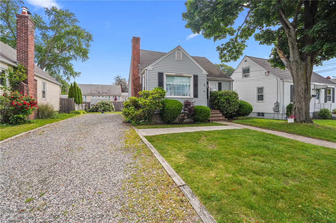 88 Boxwood Avenue