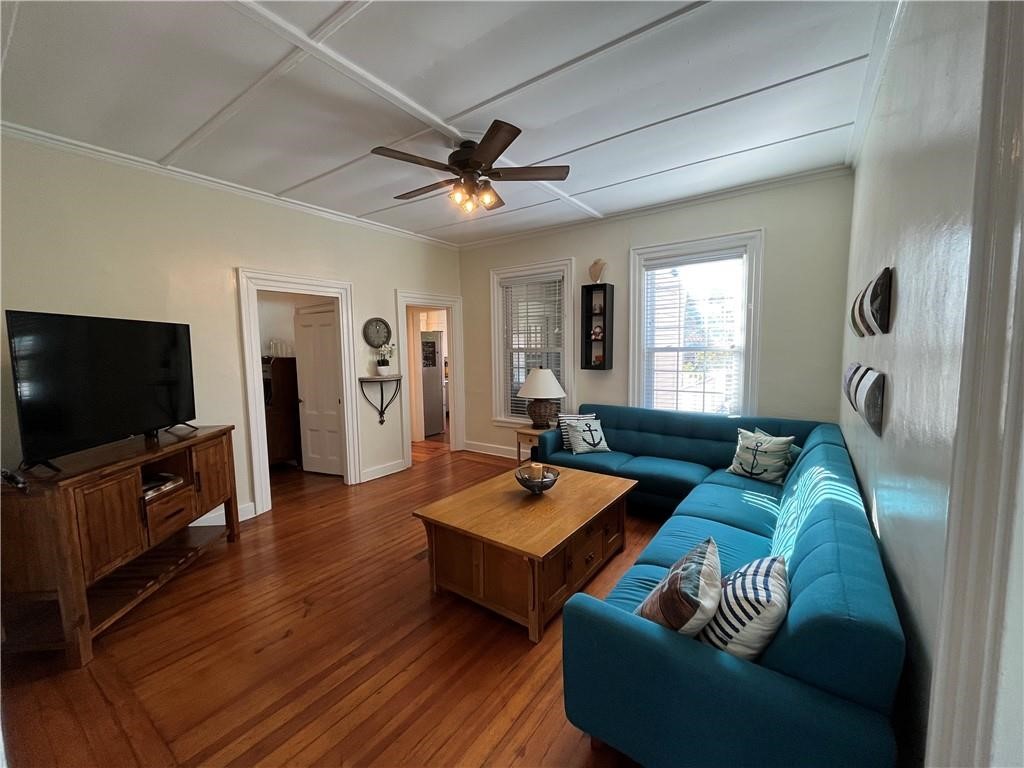 5 Elliot Place 1