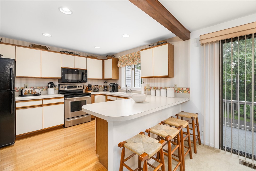 320 Westmoreland Street D2