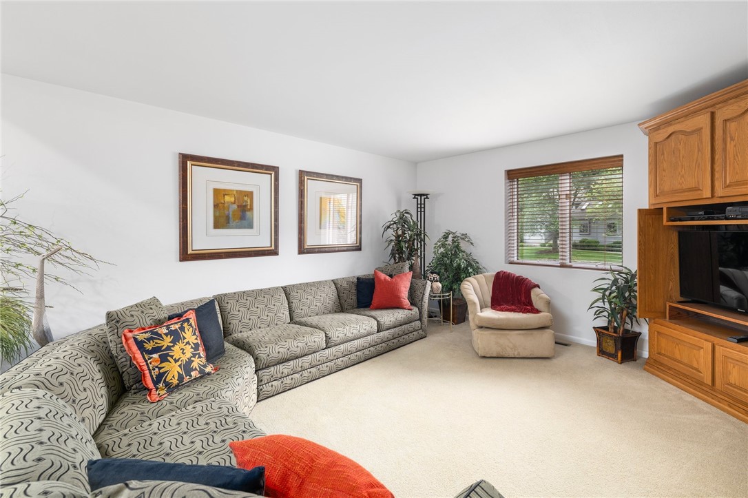 320 Westmoreland Street D2