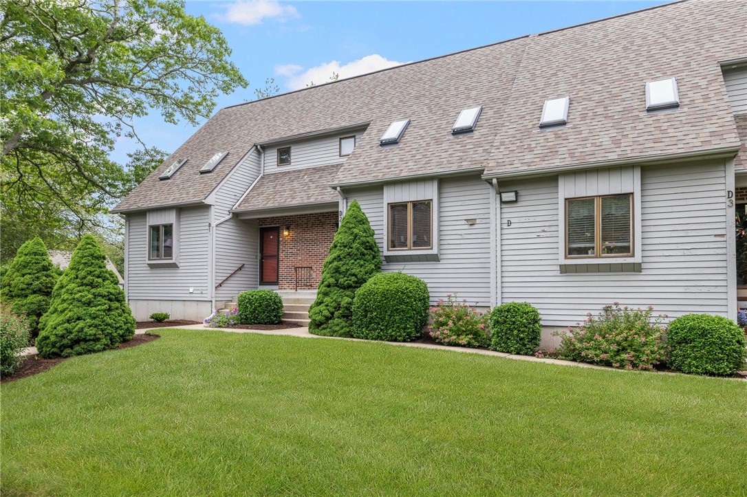 320 Westmoreland Street D2