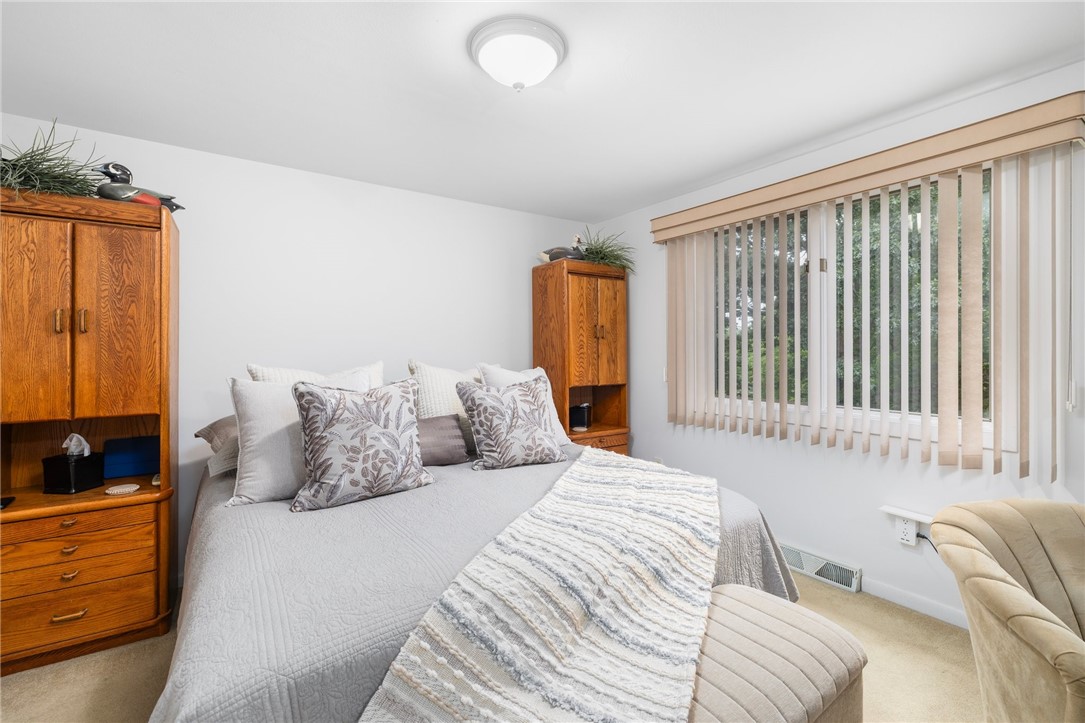 320 Westmoreland Street D2