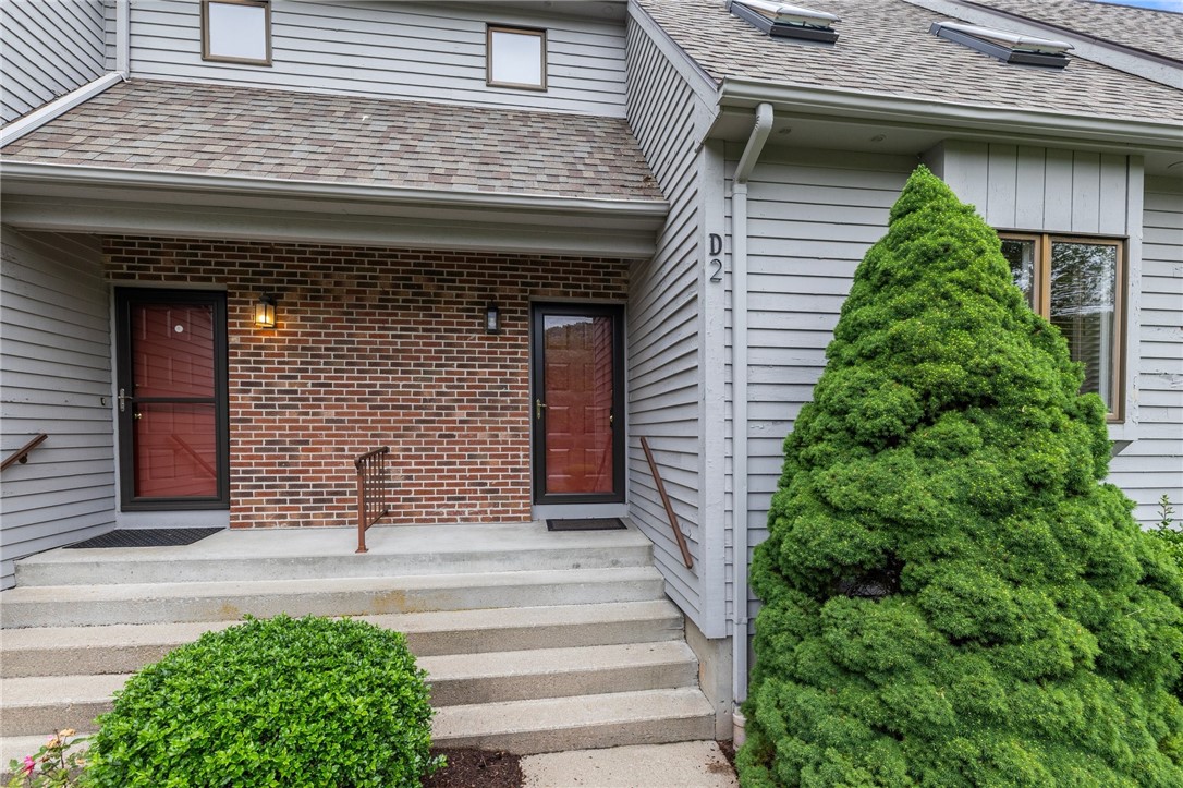 320 Westmoreland Street D2