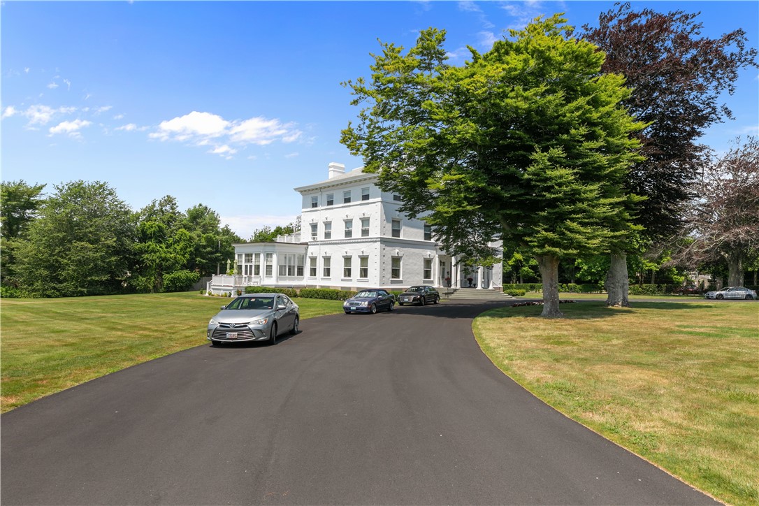 519 Bellevue Avenue 2N