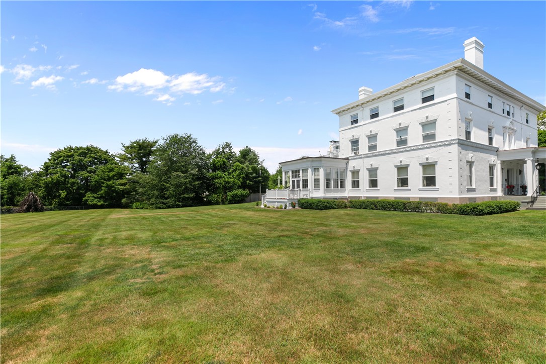 519 Bellevue Avenue 2N