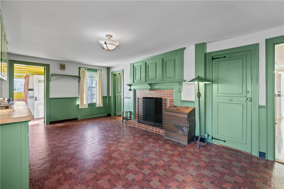 237 Commonwealth Avenue