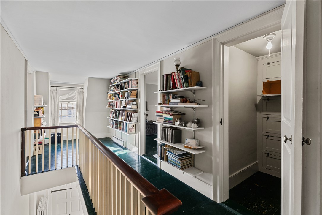 237 Commonwealth Avenue