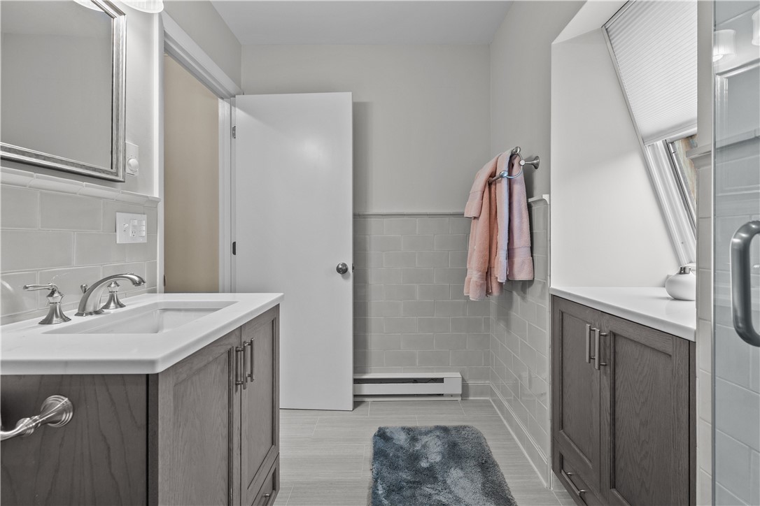 364 Bellevue Avenue D7