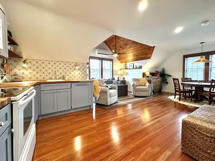 316 Succotash Road