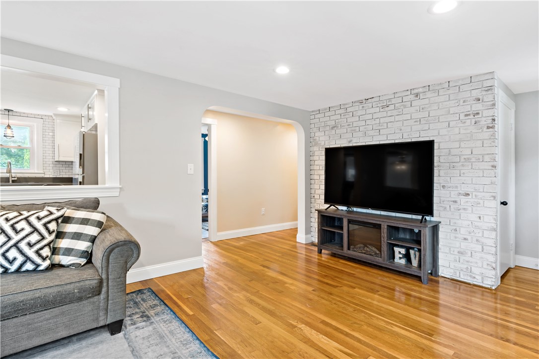 45 Notre Dame Avenue