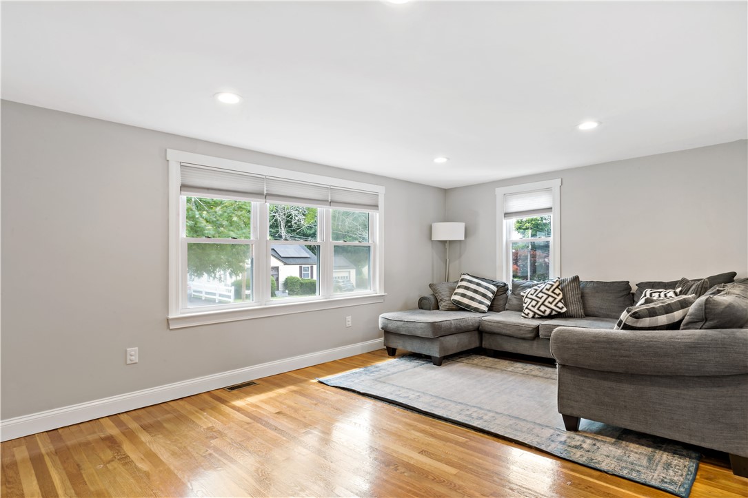 45 Notre Dame Avenue