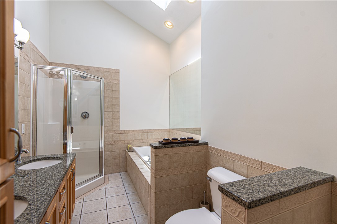 97 Farnum Pike 7