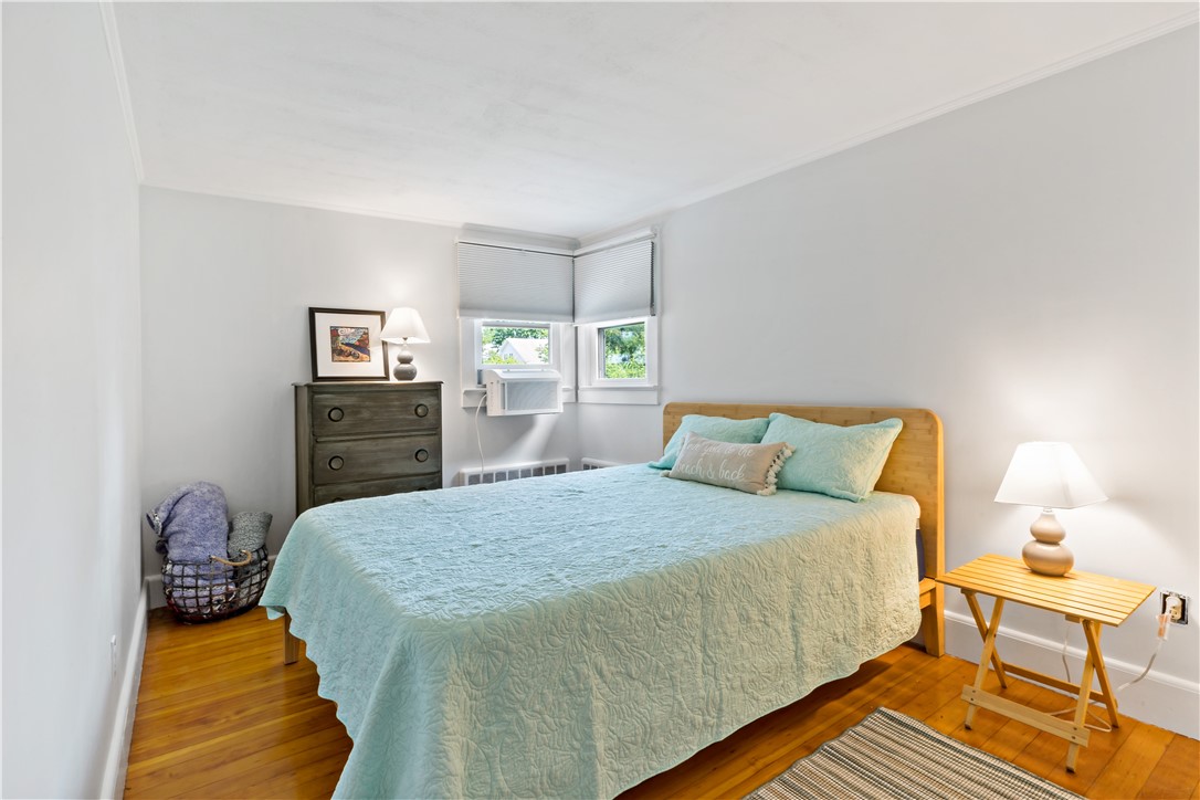 39 Salt Pond Way
