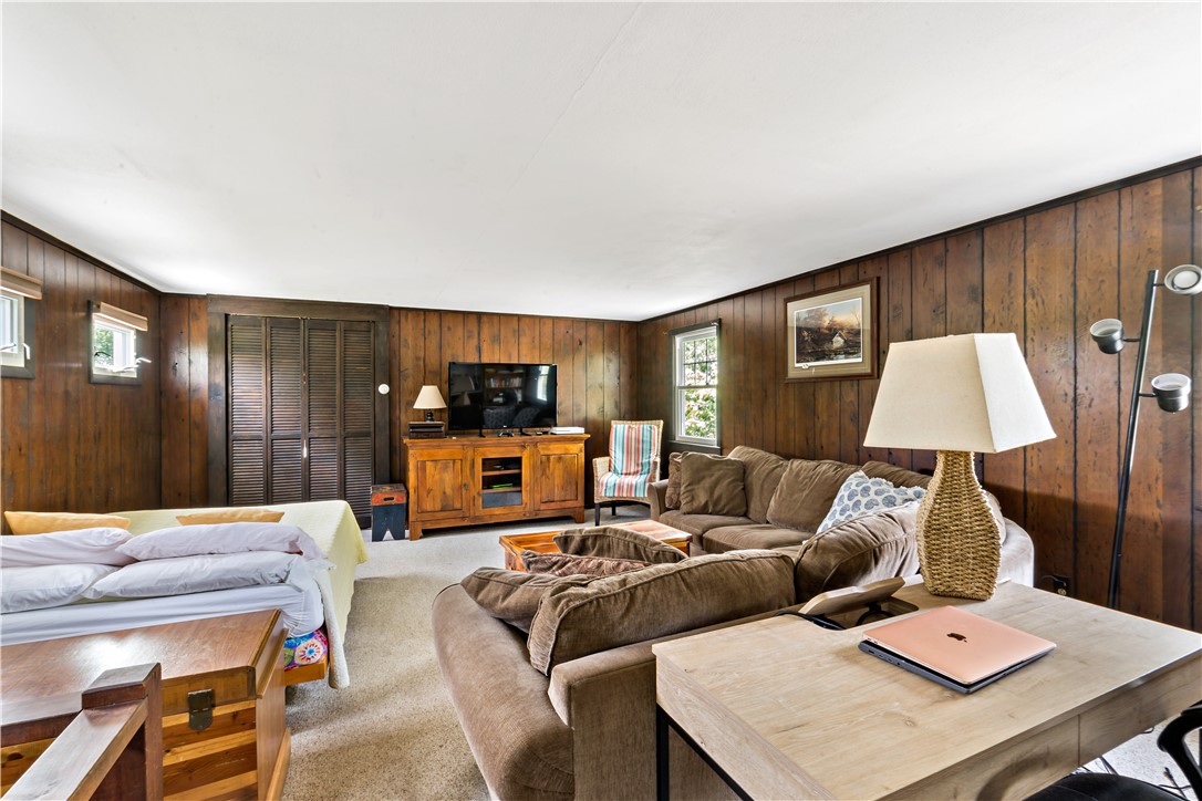 39 Salt Pond Way