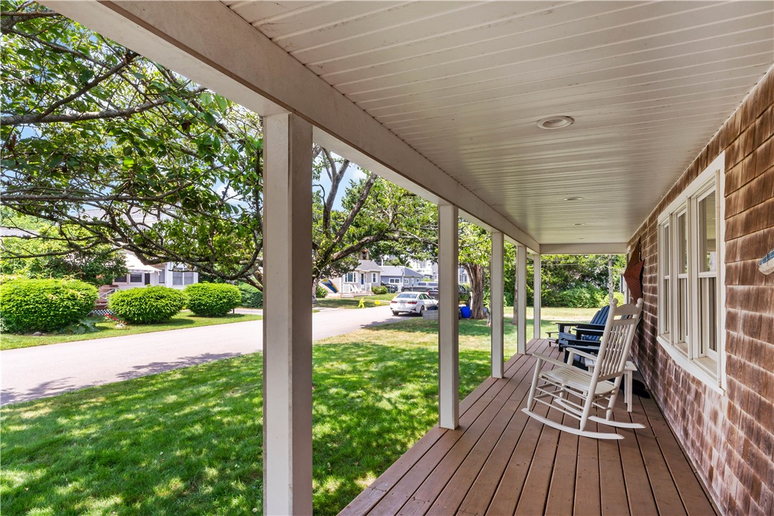 39 Salt Pond Way
