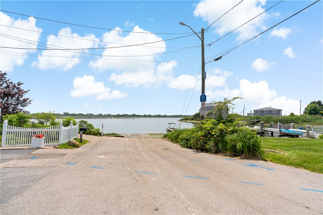 39 Salt Pond Way