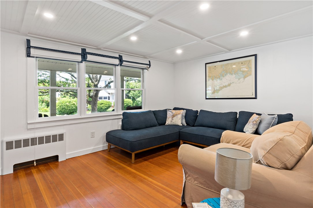 39 Salt Pond Way