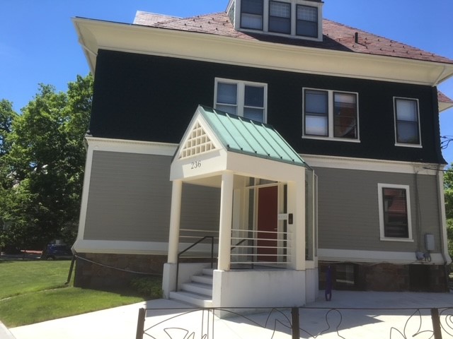 264 Bowen Street