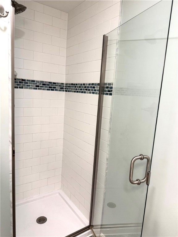 87 Roseneath Avenue A