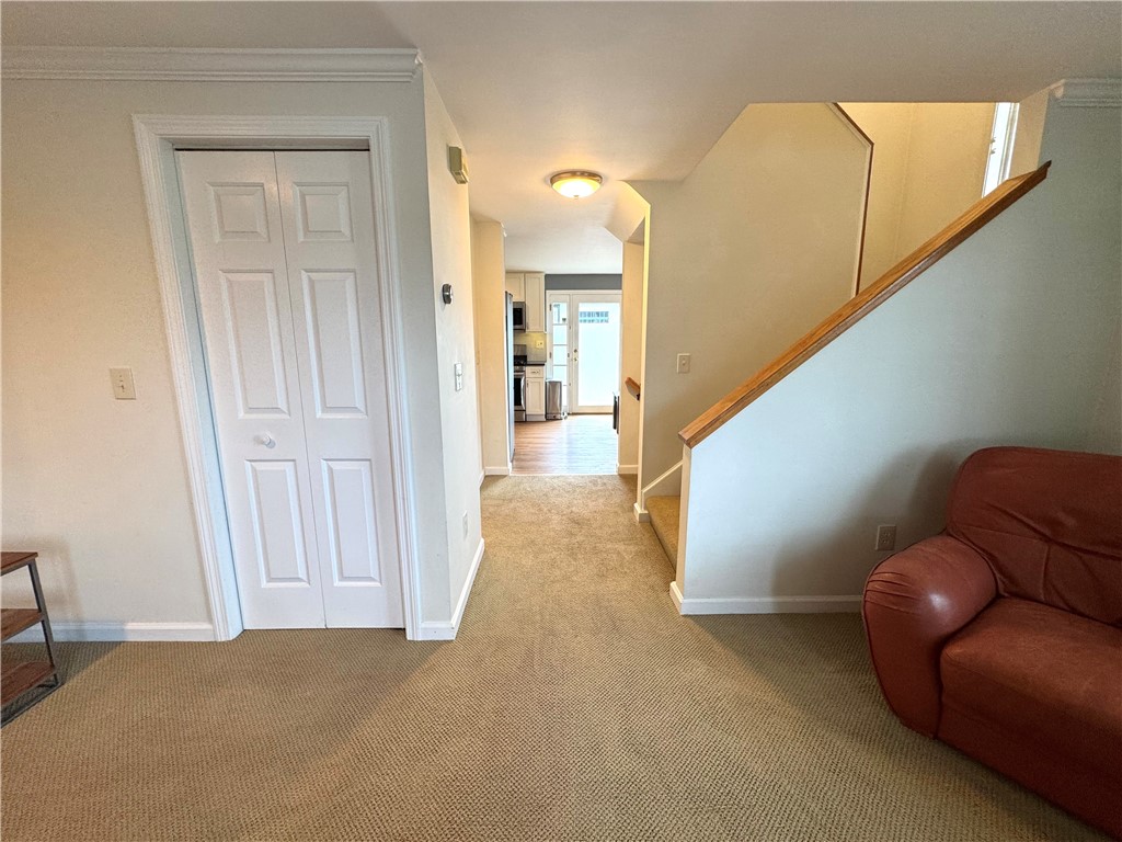 87 Roseneath Avenue A