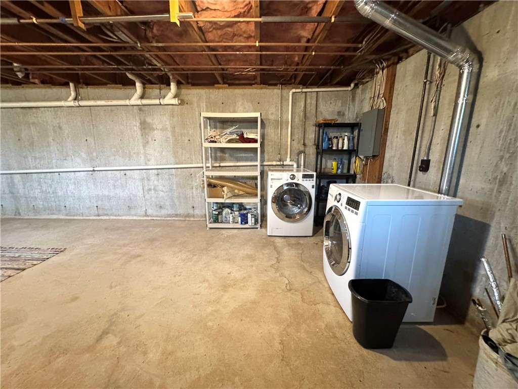 87 Roseneath Avenue A