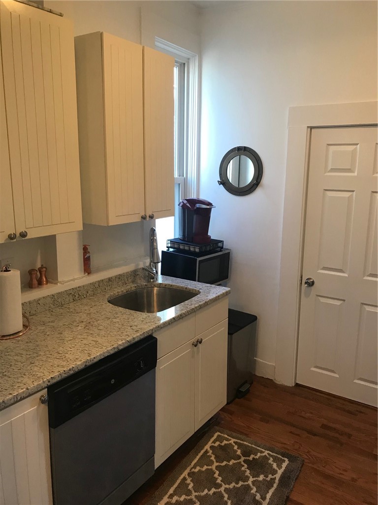 46 Lee Avenue 1