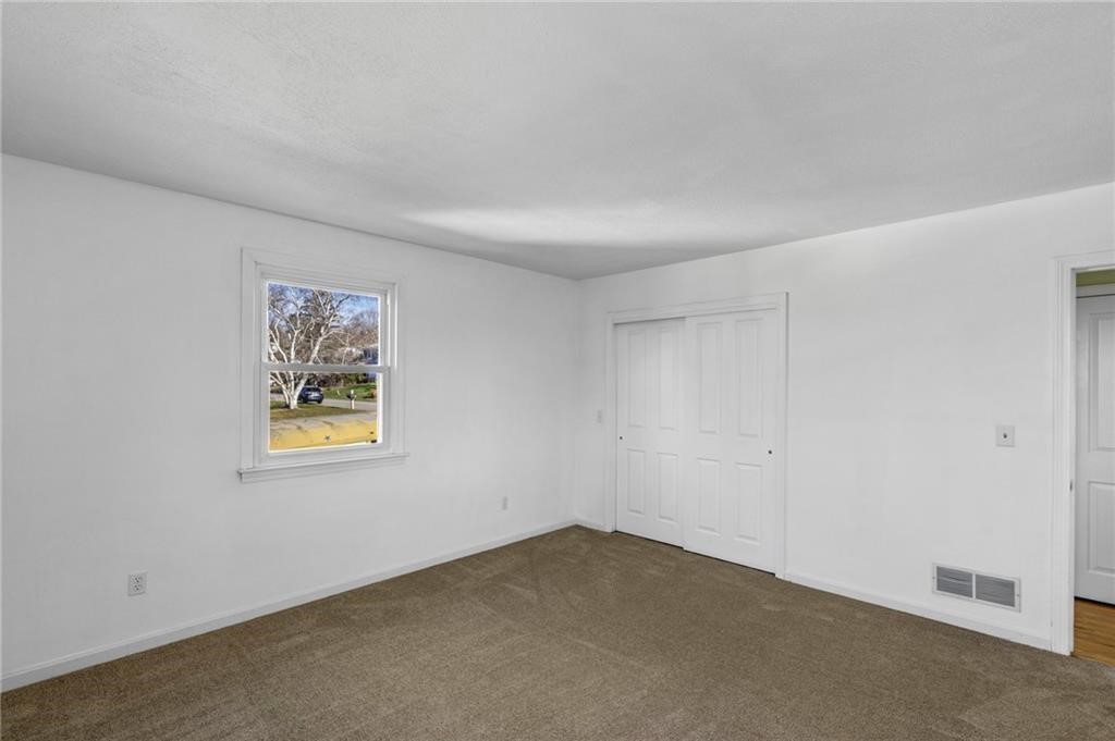 16 Pocahontas Drive Drive