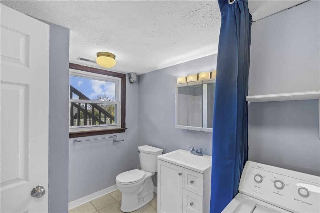 16 Pocahontas Drive Drive